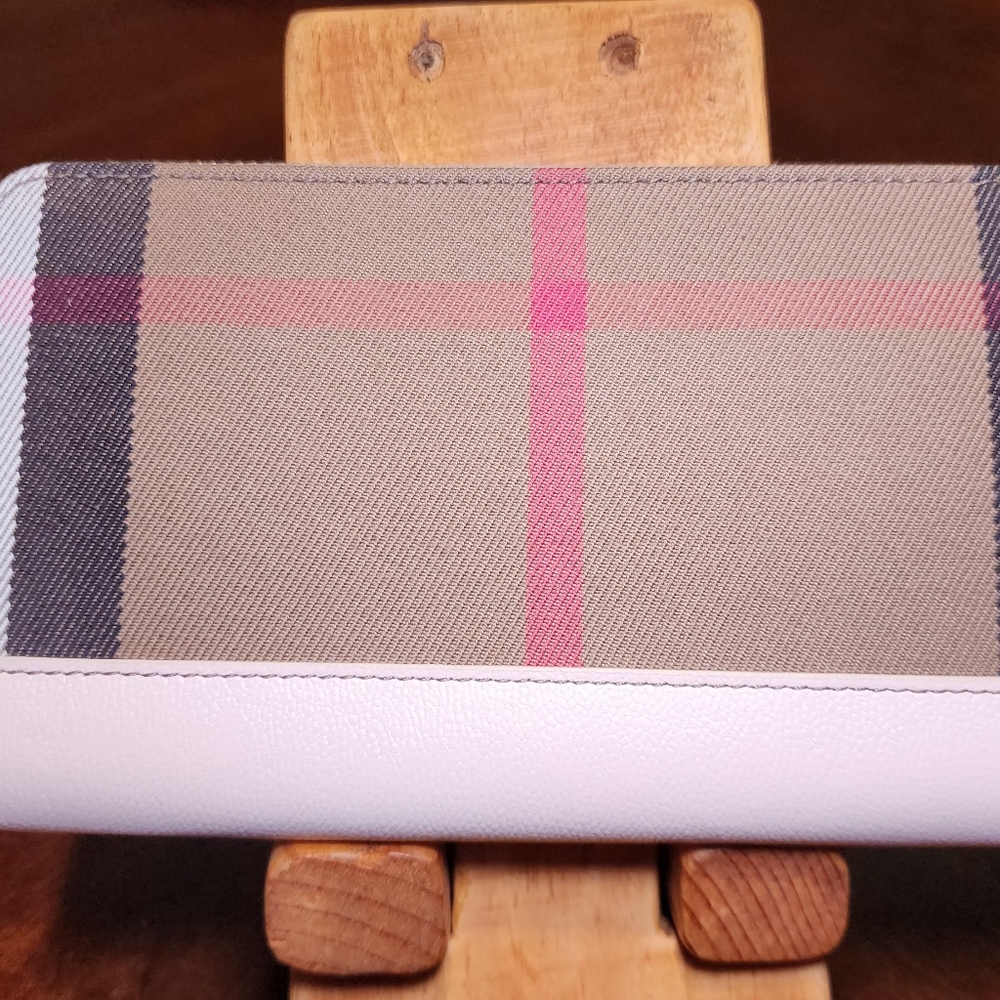 Burberry Plaid Wallet - Picture 3 of 9